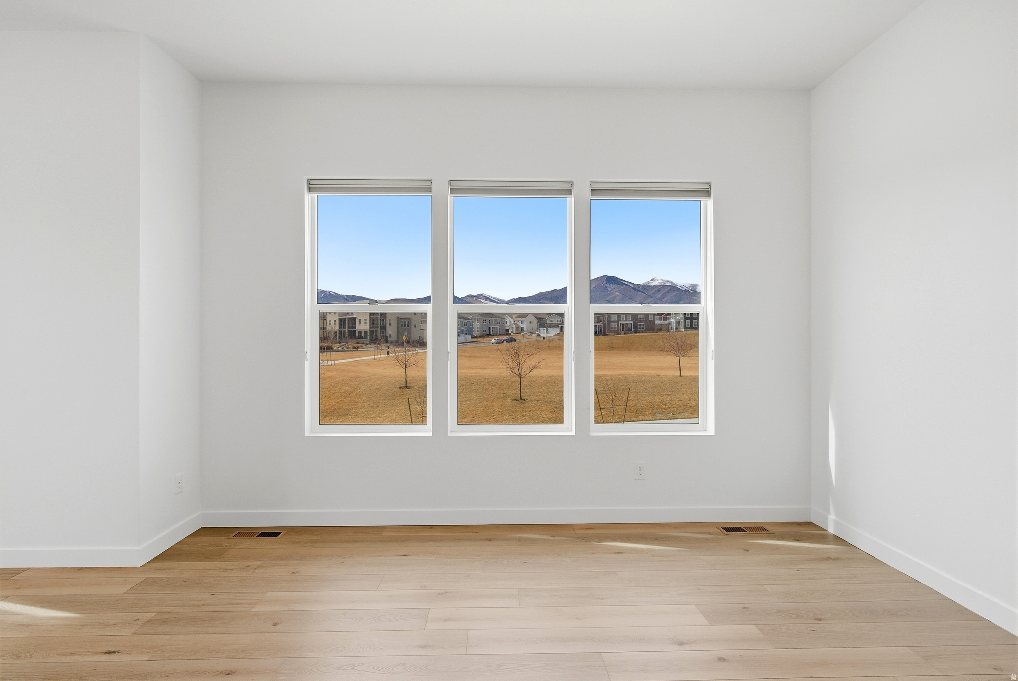 7617 S BEAR GULCH RD.