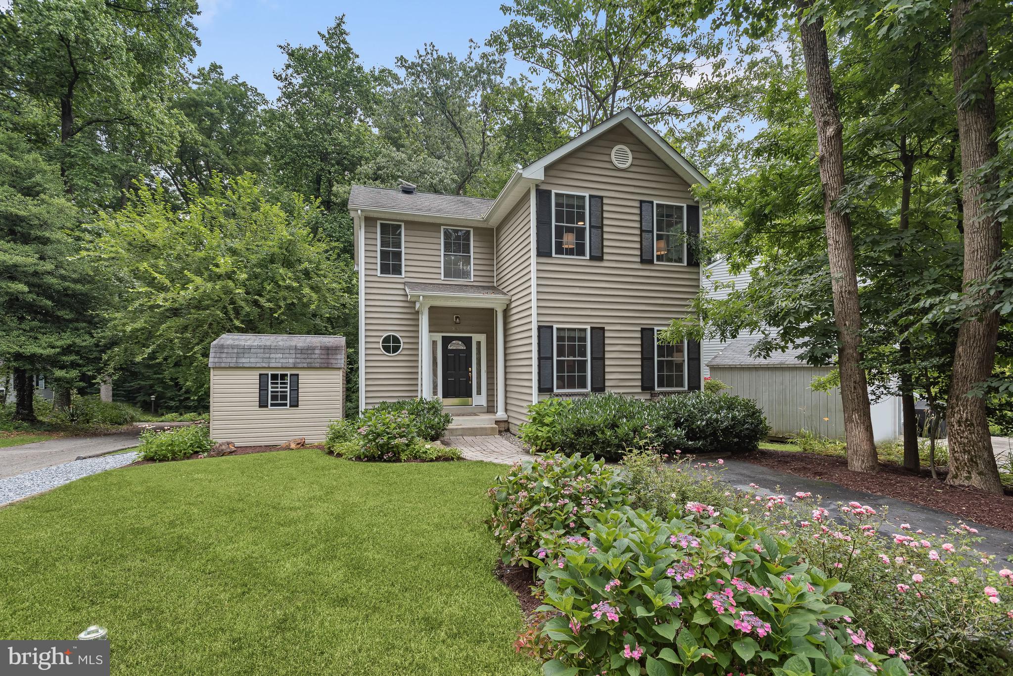947 Buttonwood Trl