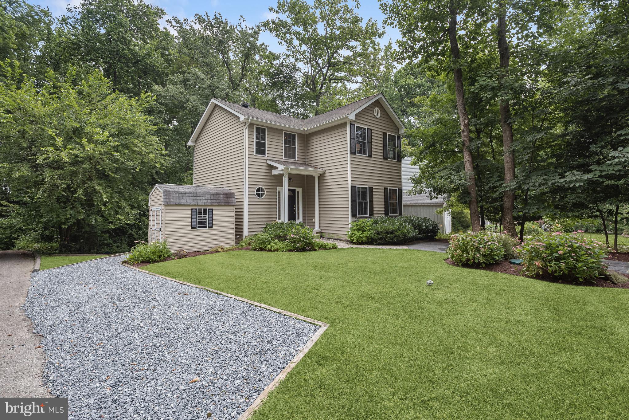 947 Buttonwood Trl