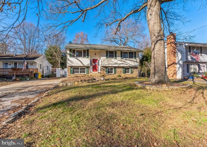 1152 Latrobe Dr