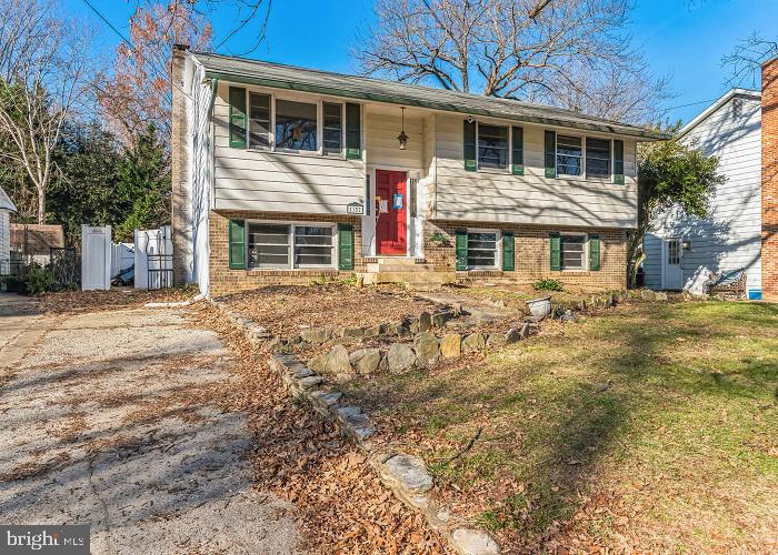 1152 Latrobe Dr