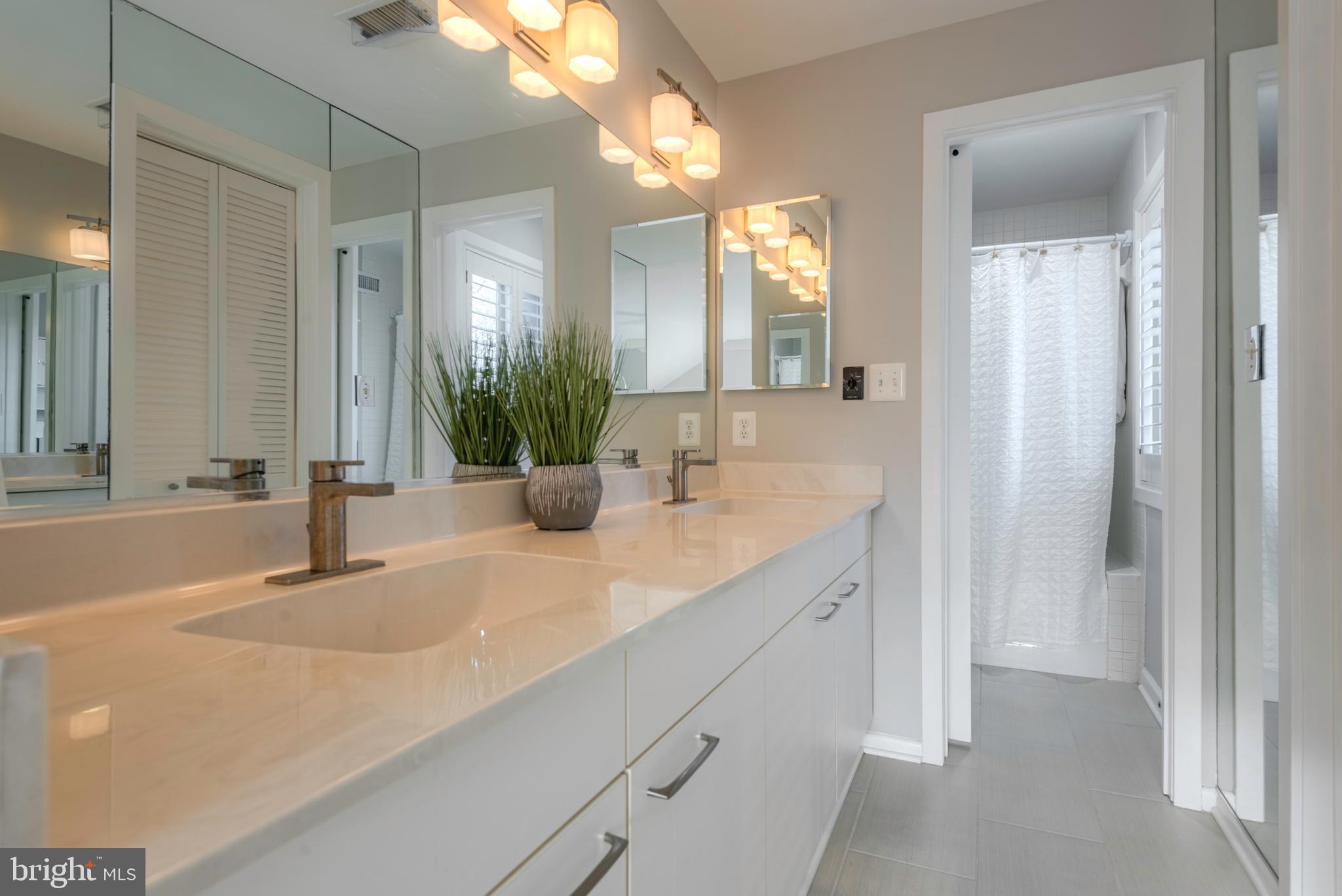 13 Spa Creek Lndg #A3