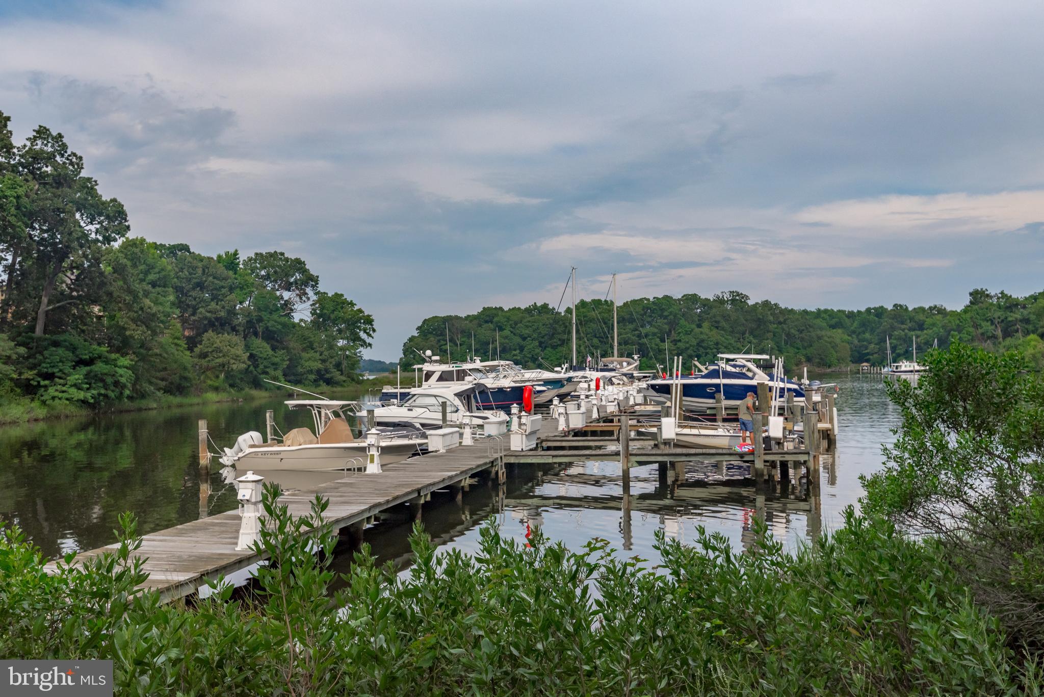 730 S River Landing Rd