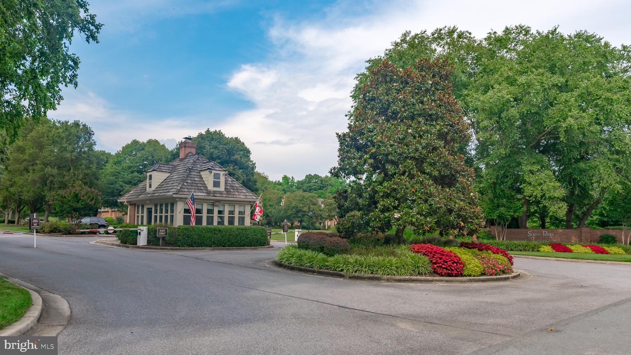 730 S River Landing Rd