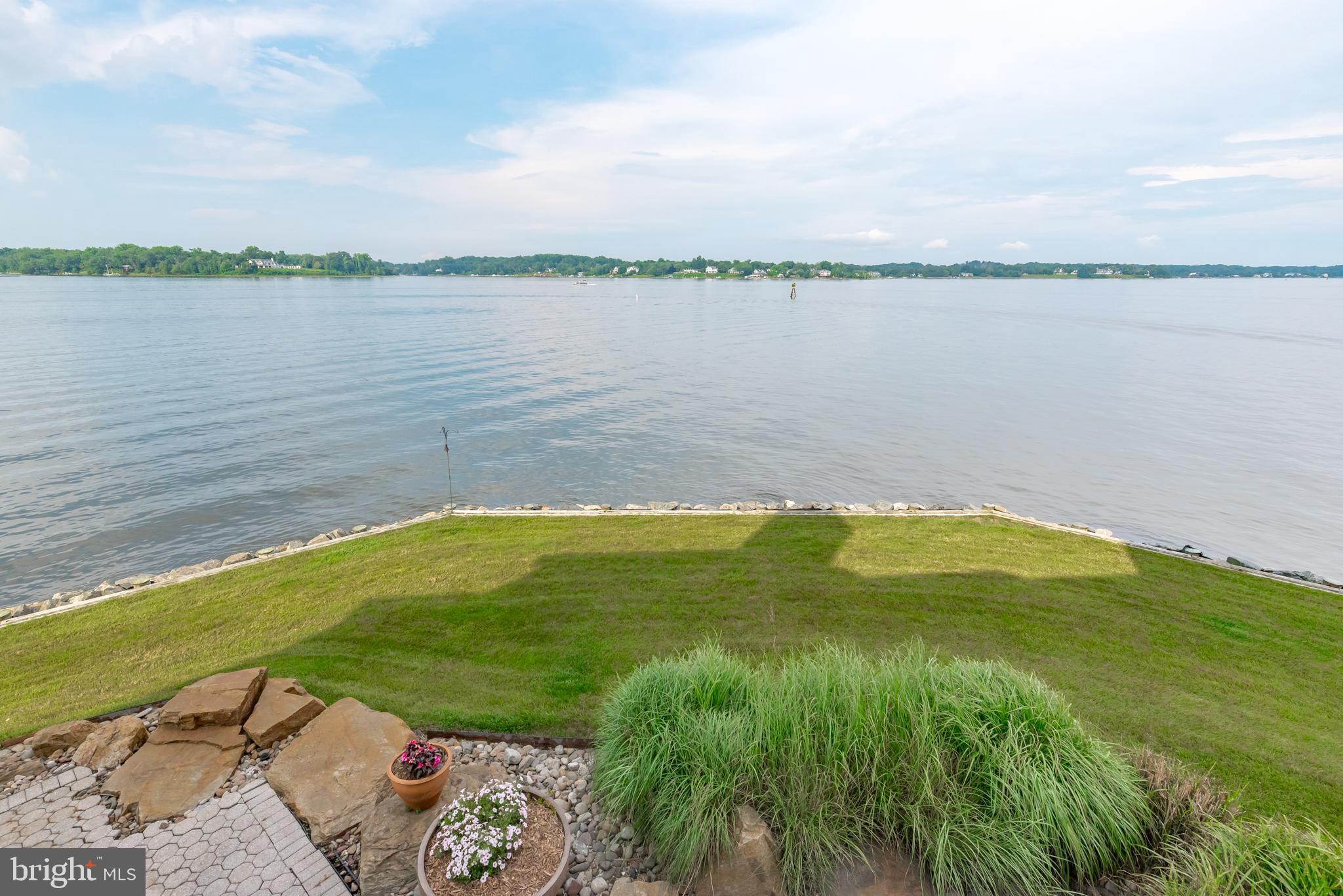 730 S River Landing Rd
