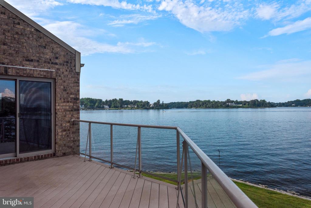 730 S River Landing Rd