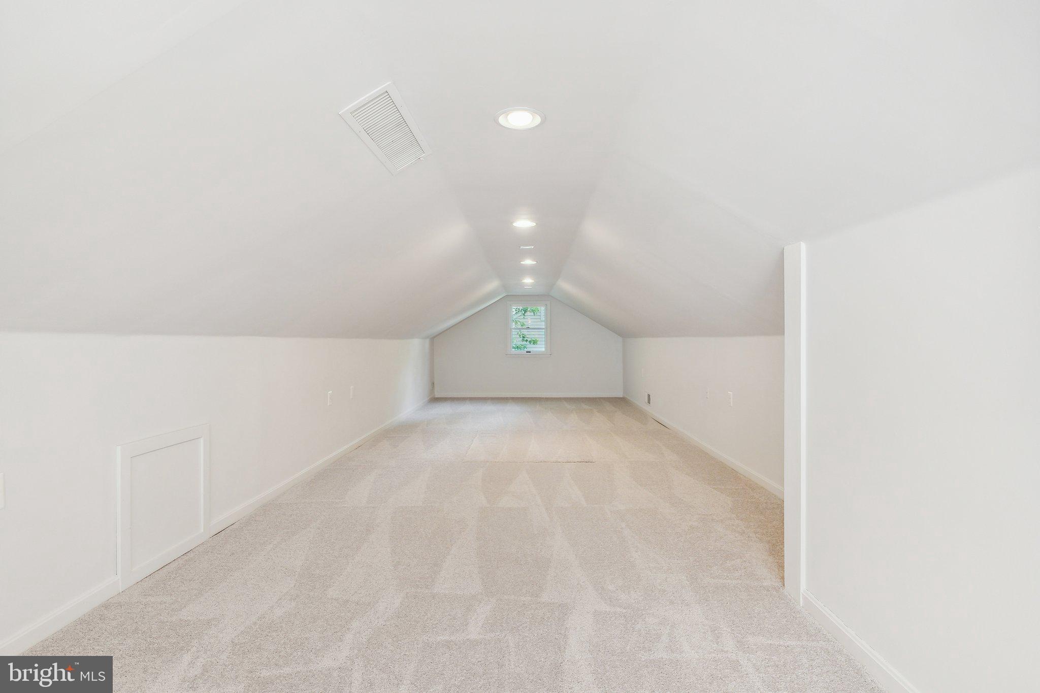 609 Dunberry Dr