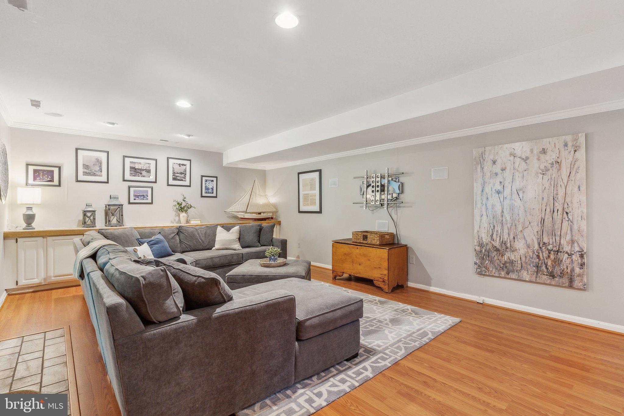 609 Dunberry Dr