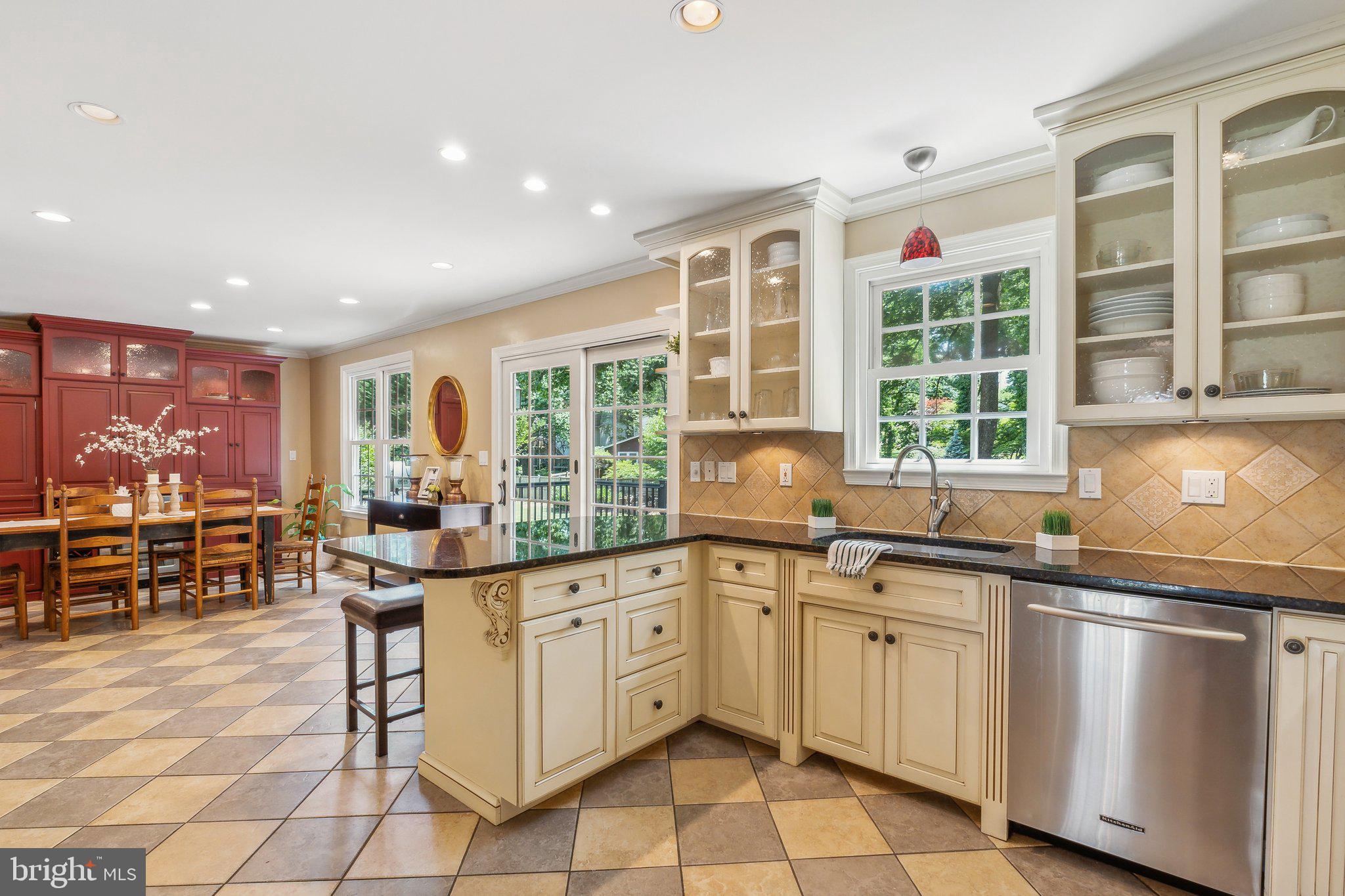609 Dunberry Dr