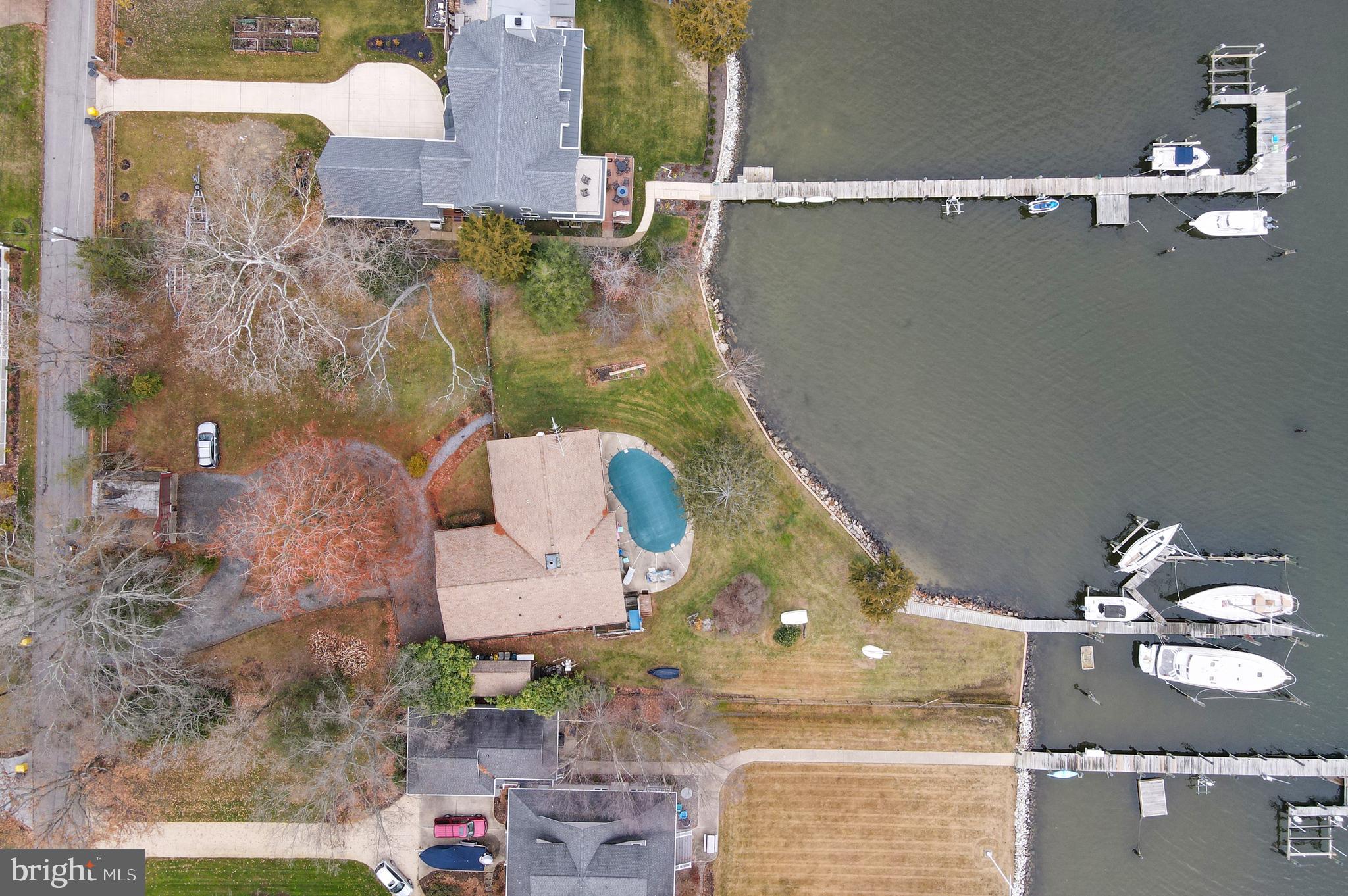 4929 E Chalk Point Rd