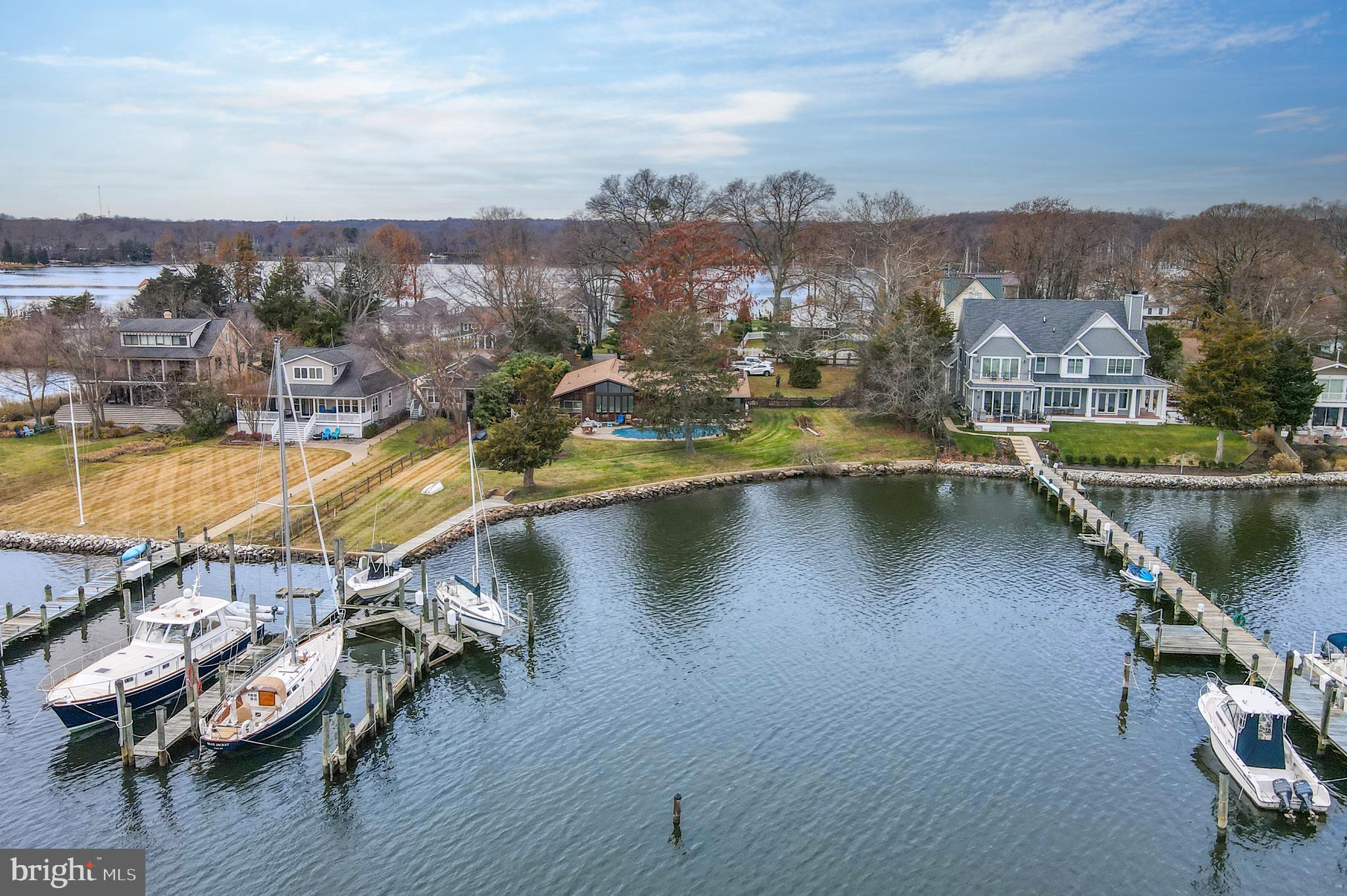 4929 E Chalk Point Rd