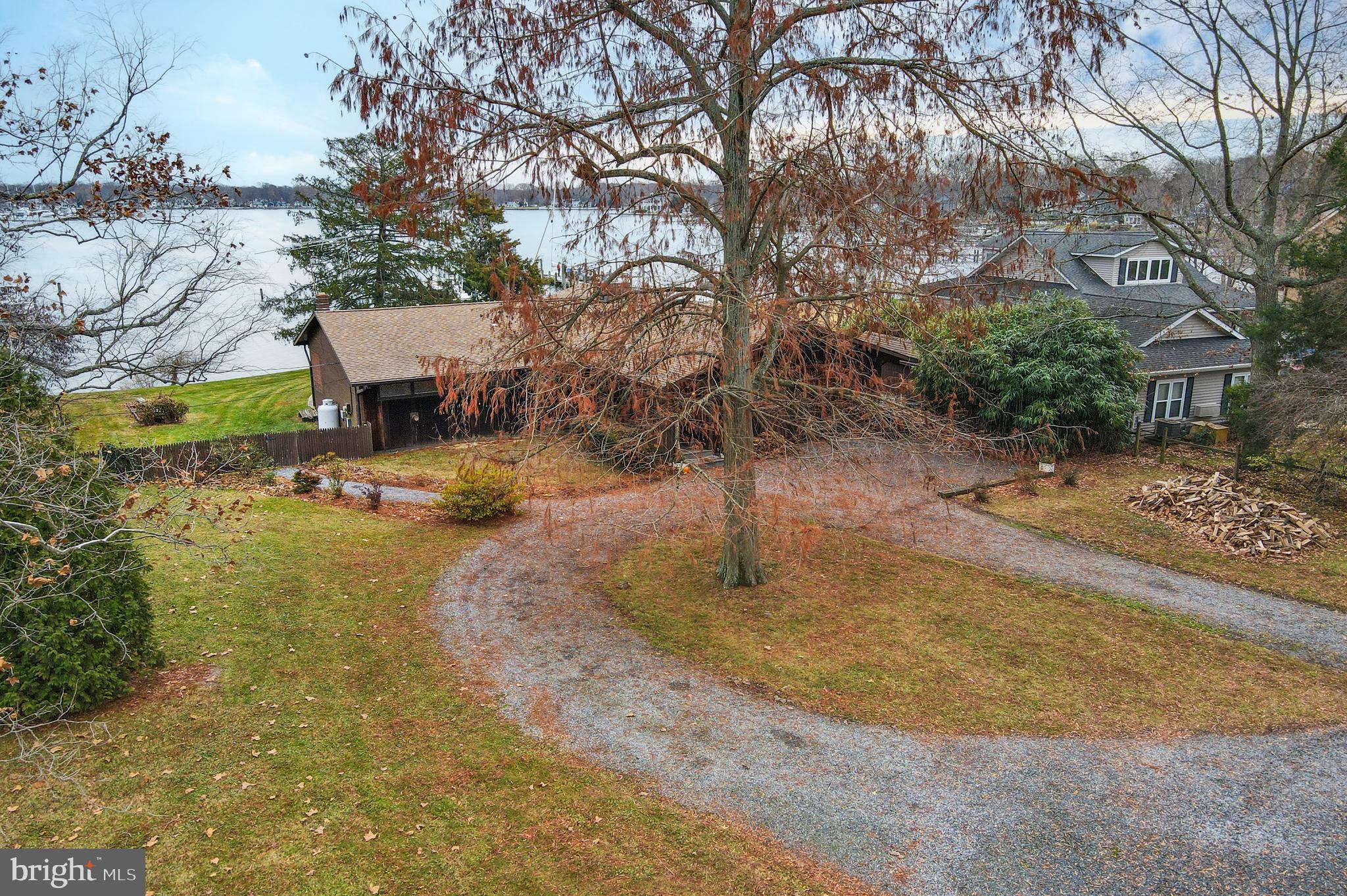 4929 E Chalk Point Rd