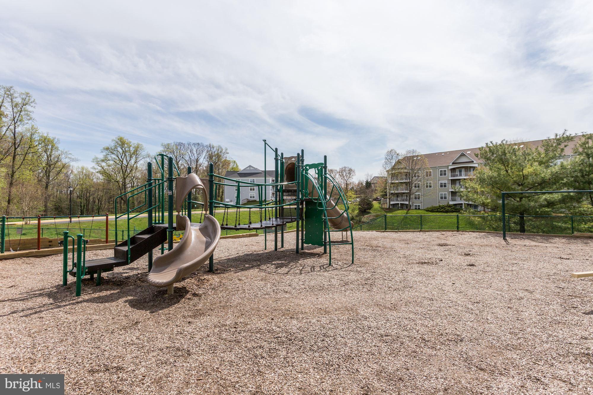 655 Burtons Cove Way #9