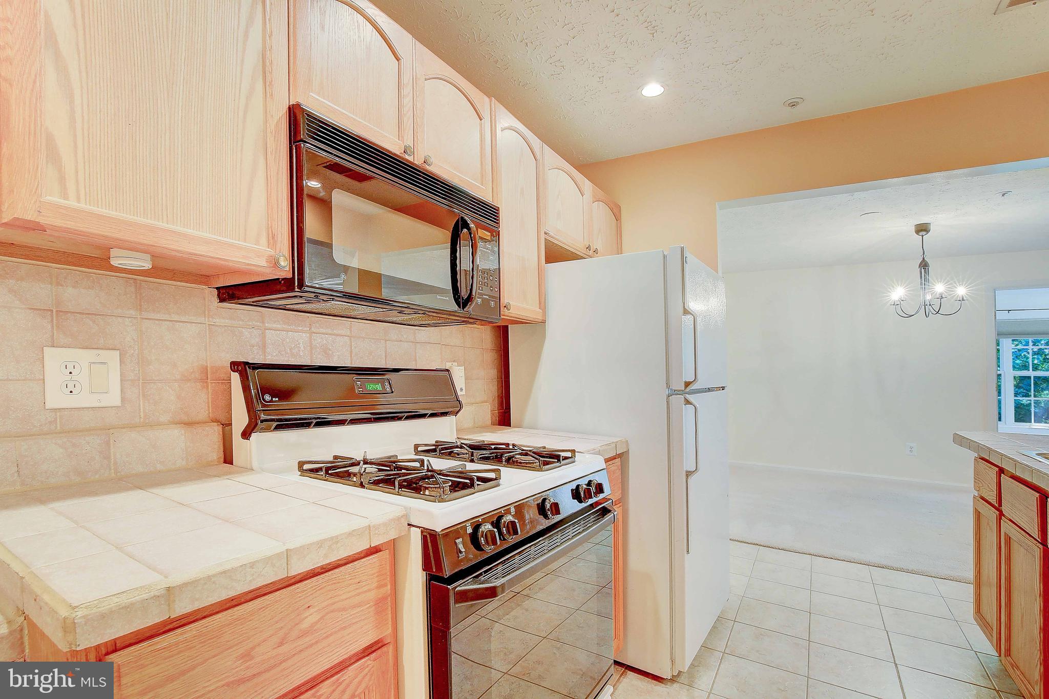 655 Burtons Cove Way #9