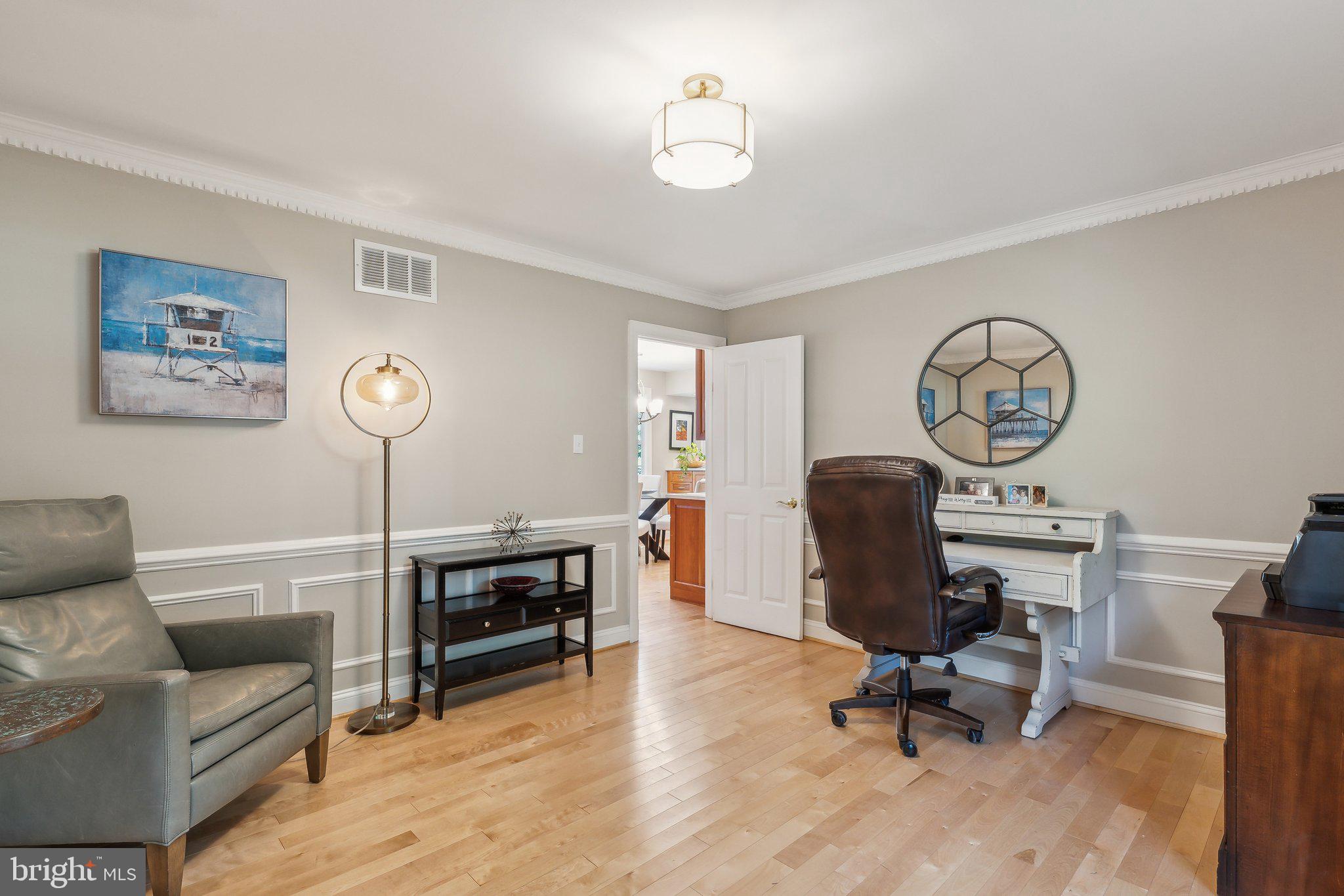 641 Shore Acres Rd