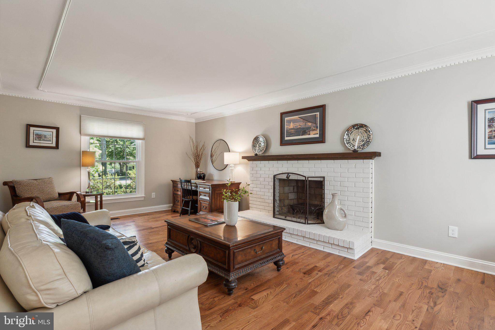 641 Shore Acres Rd
