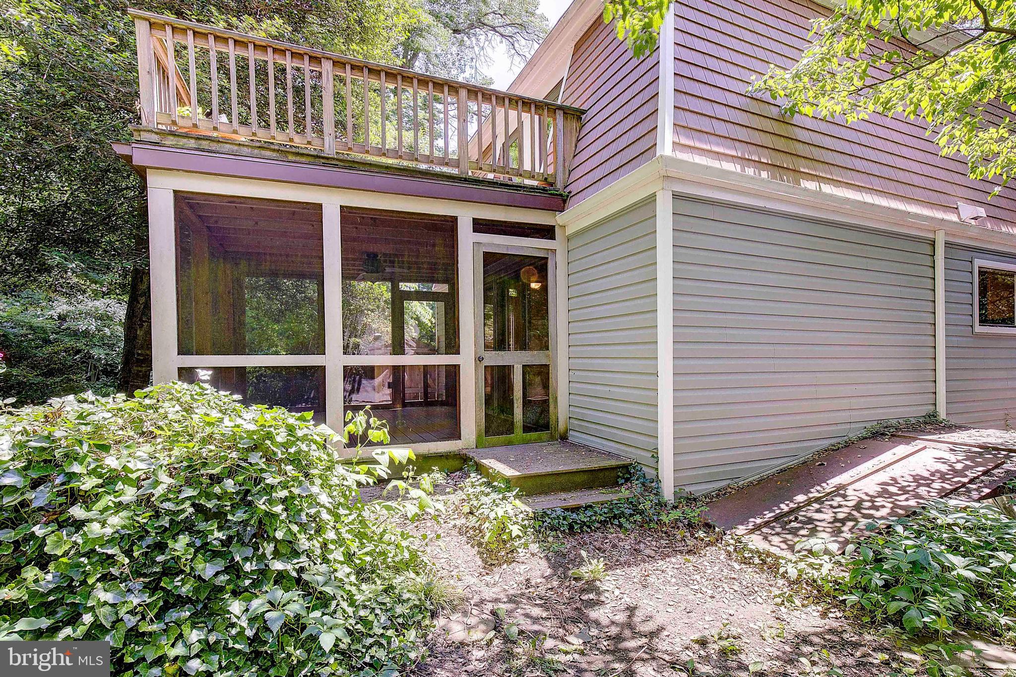 1026 Pinecrest Drive