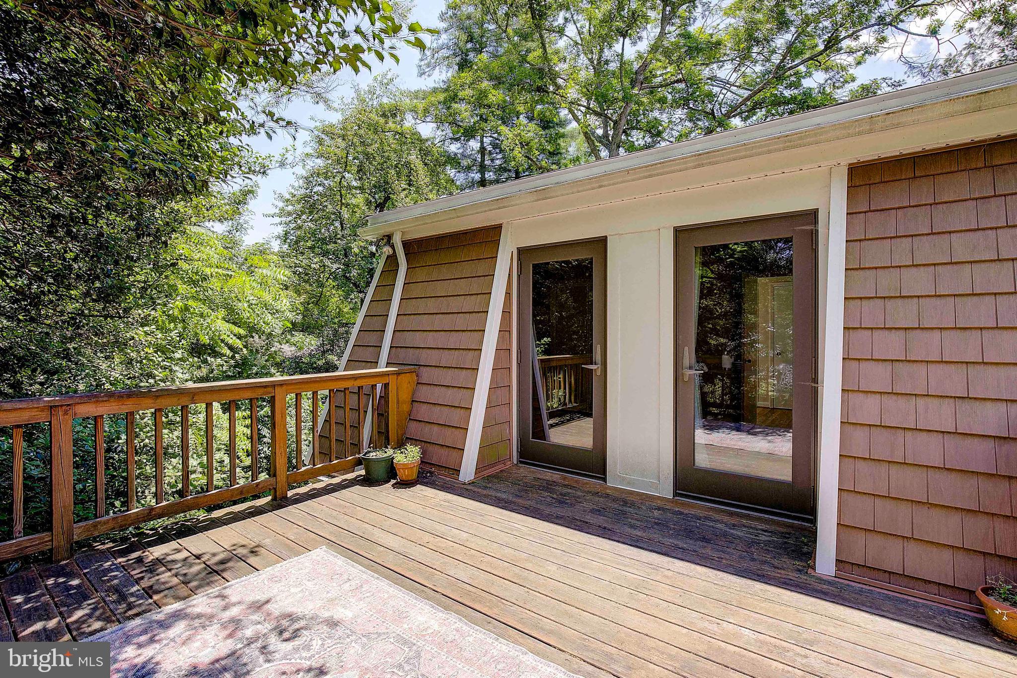 1026 Pinecrest Drive
