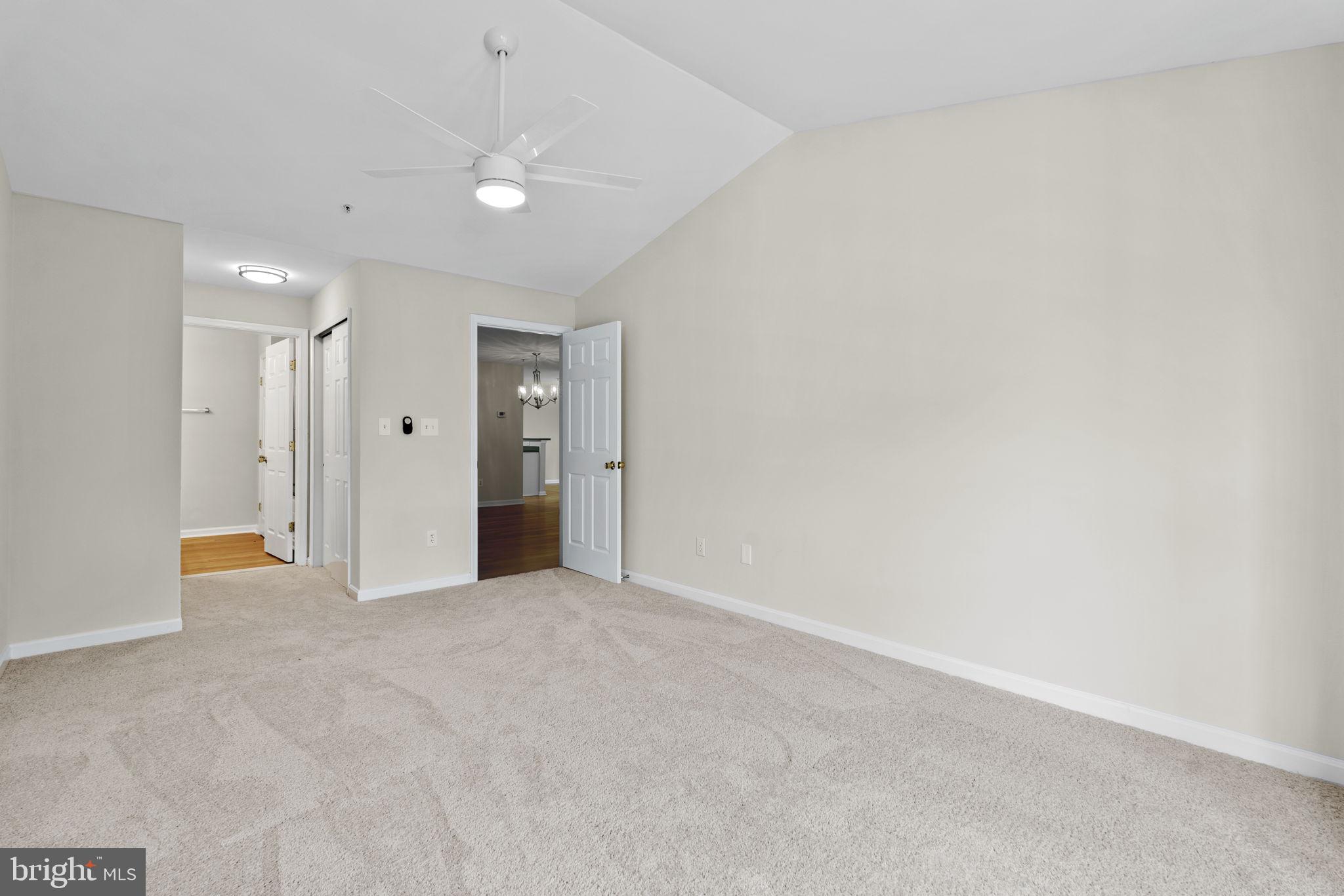 2020 Gov Thomas Bladen Way #302