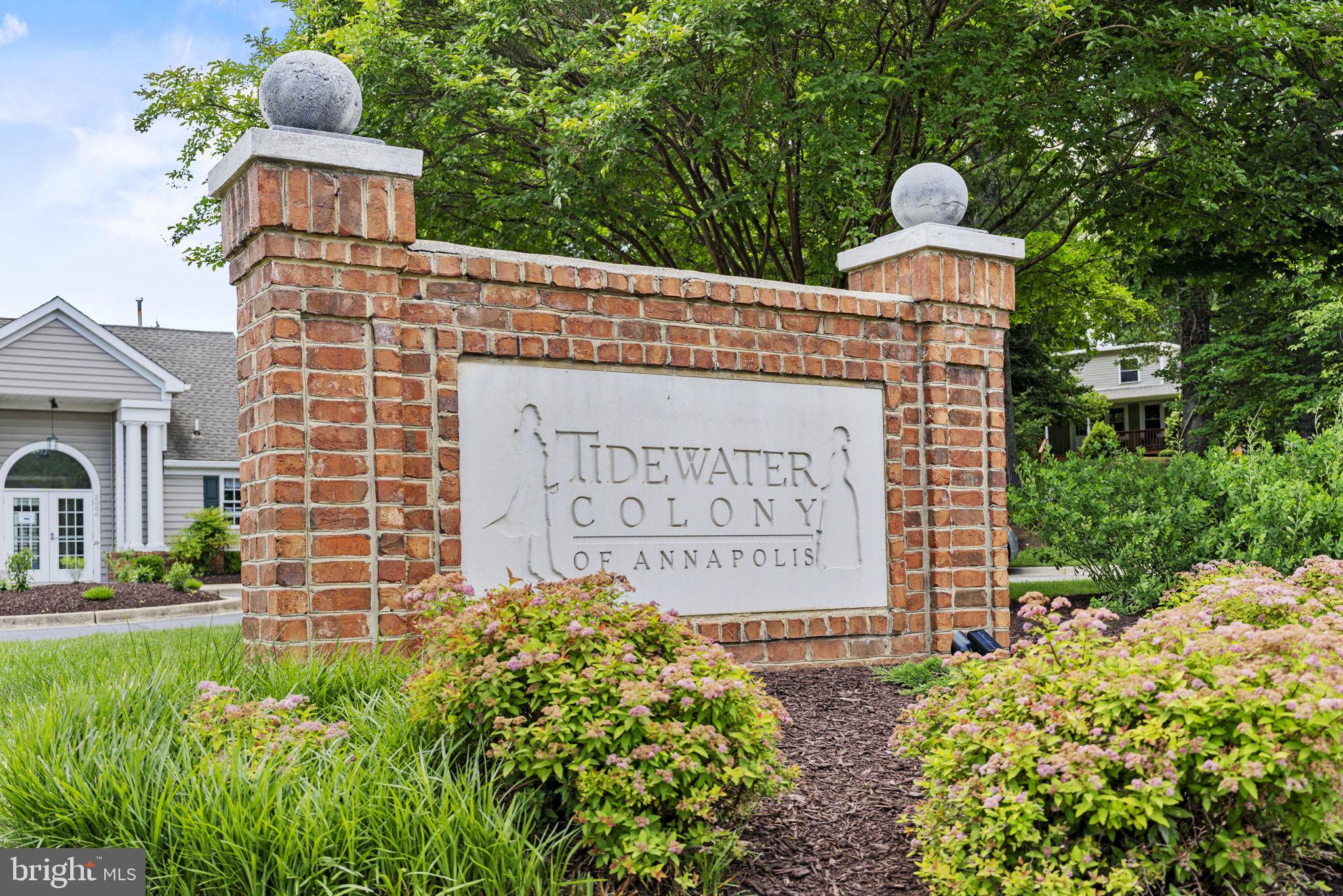 2020 Gov Thomas Bladen Way #302