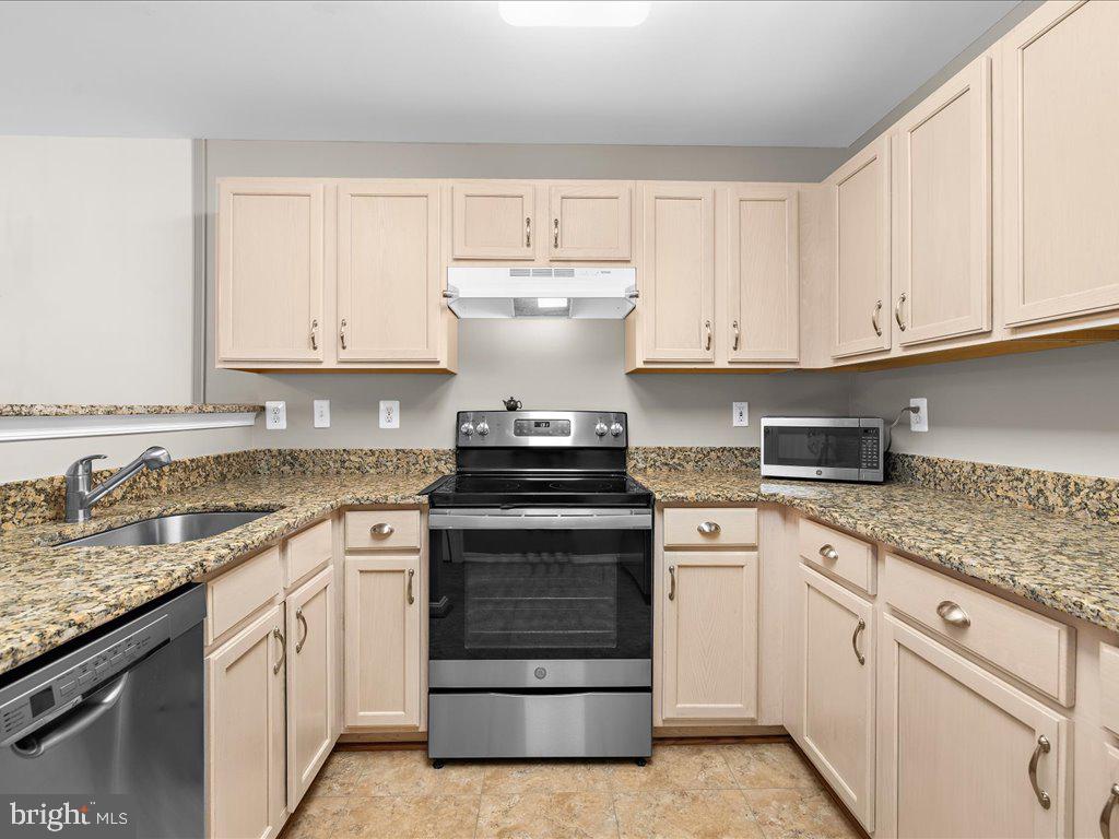 1978 Scotts Crossing Way #103