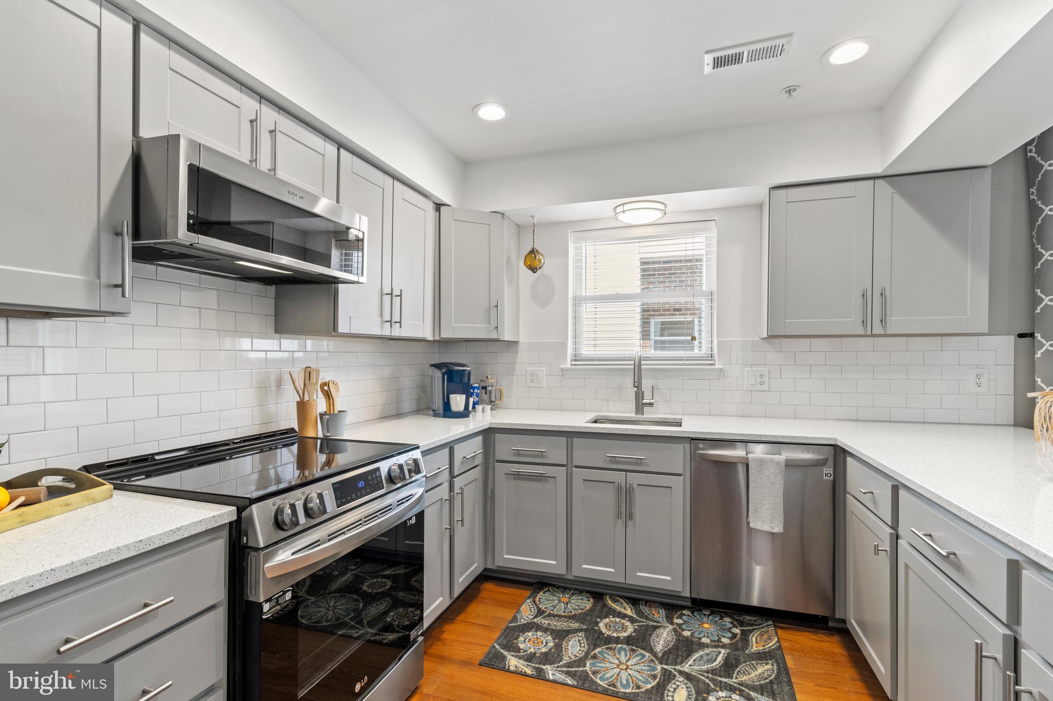 936 Bay Ridge Ave #306