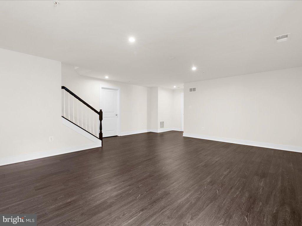 213 Harvest Blossom Rd