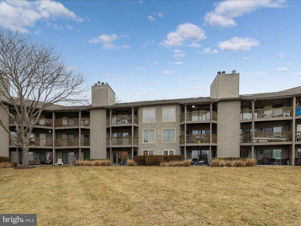 7022 Channel Village Ct #T2