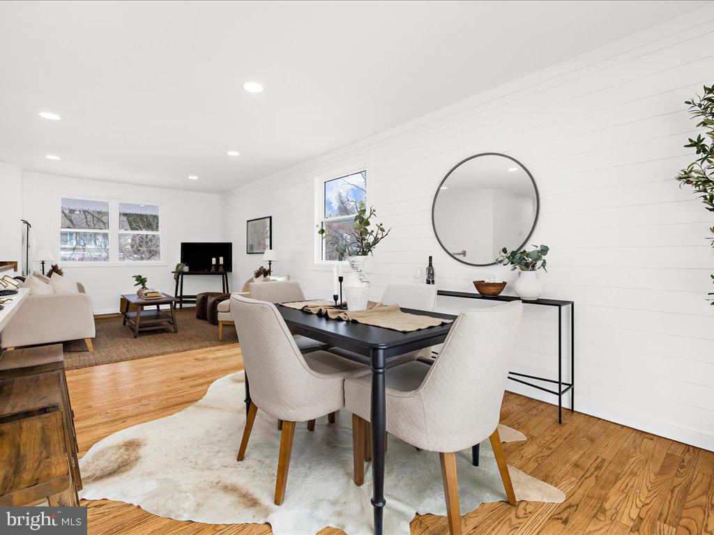 1152 Latrobe Dr