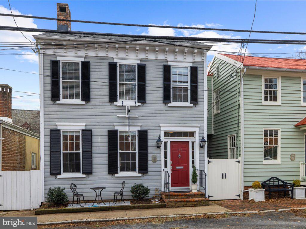 163 Prince George St