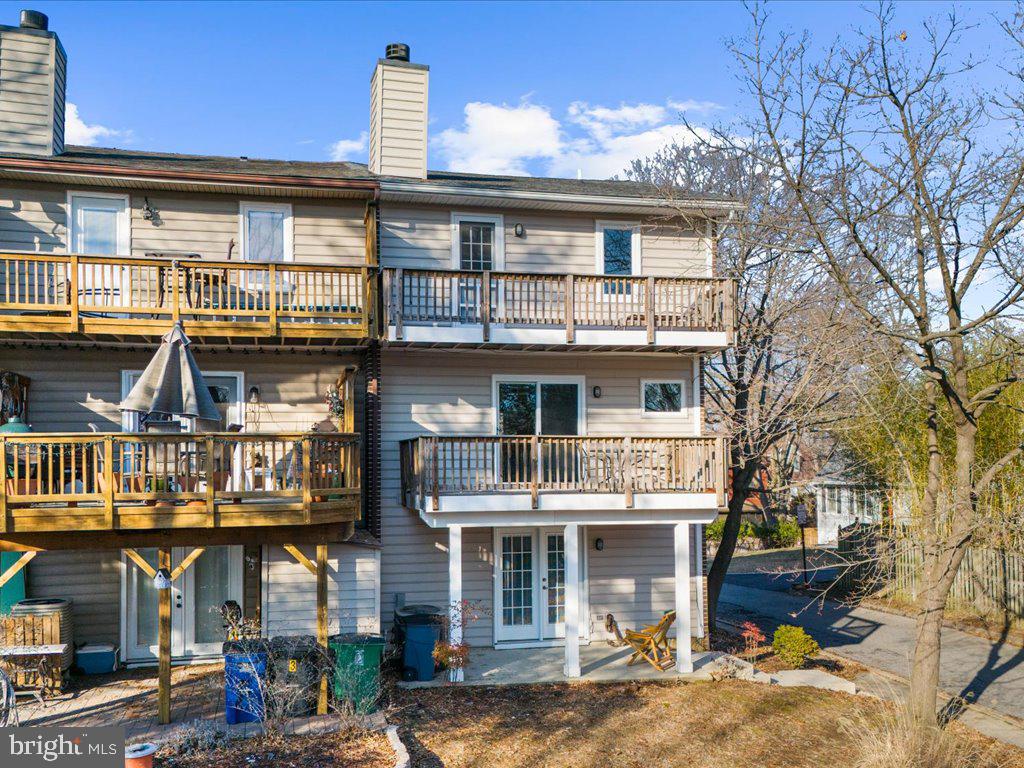 1 Klakring Ct