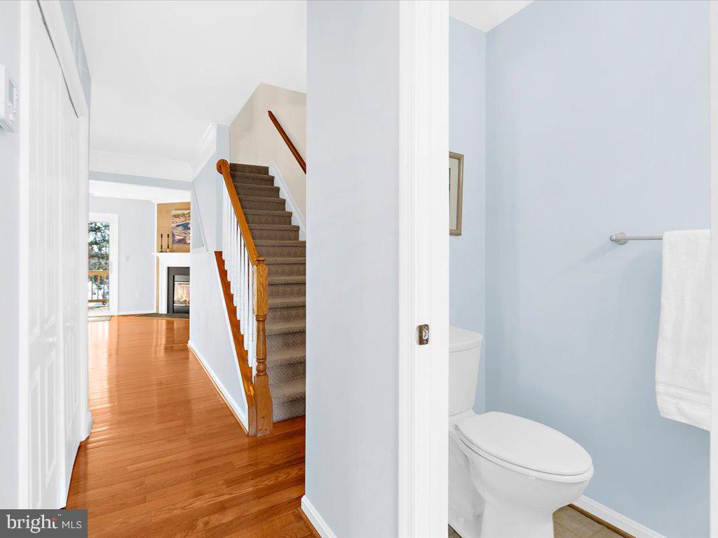 1 Klakring Ct