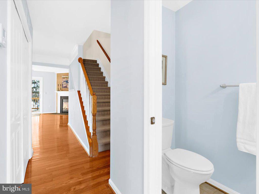 1 Klakring Ct