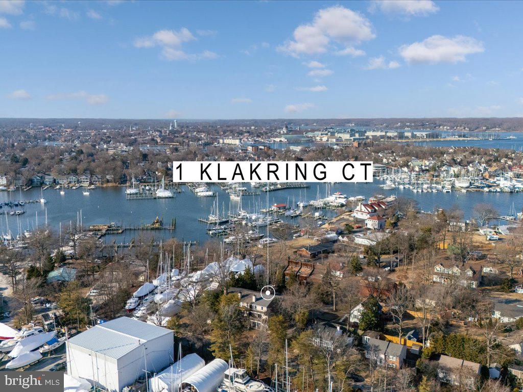1 Klakring Ct