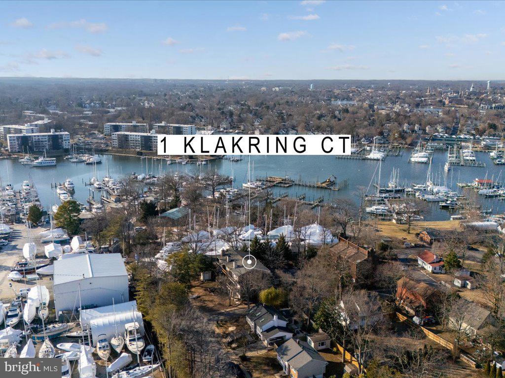 1 Klakring Ct