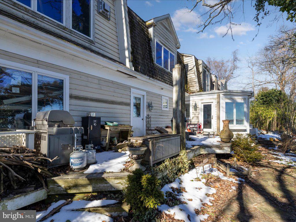 909 Mallard Cir