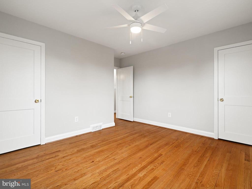 108 Elm Ave