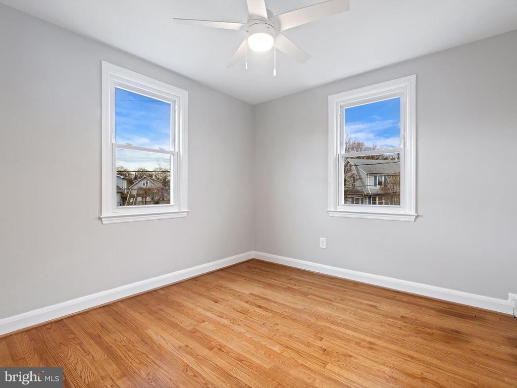 108 Elm Ave