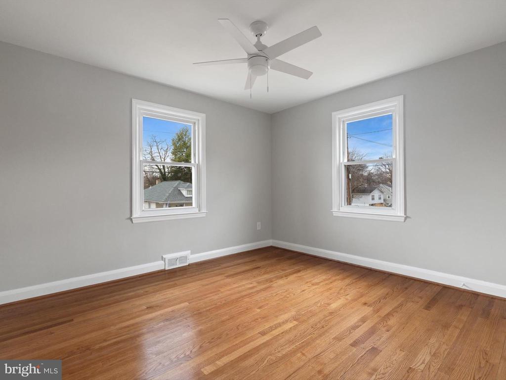 108 Elm Ave