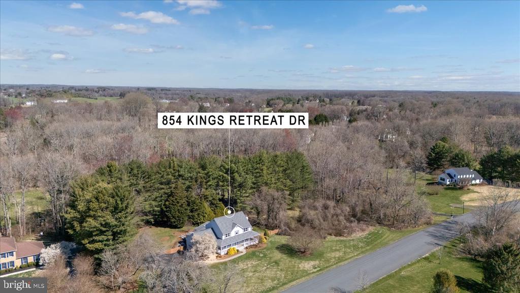 854 Kings Retreat Dr