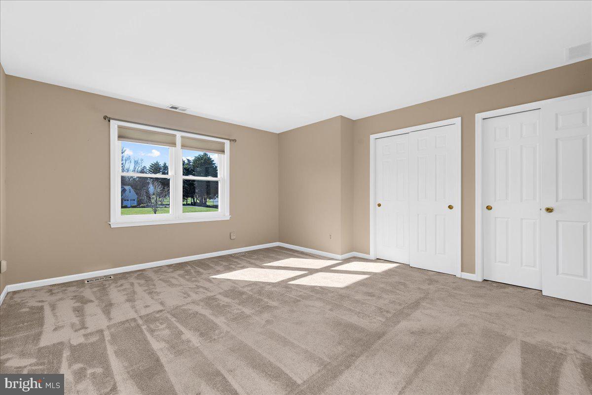 854 Kings Retreat Dr