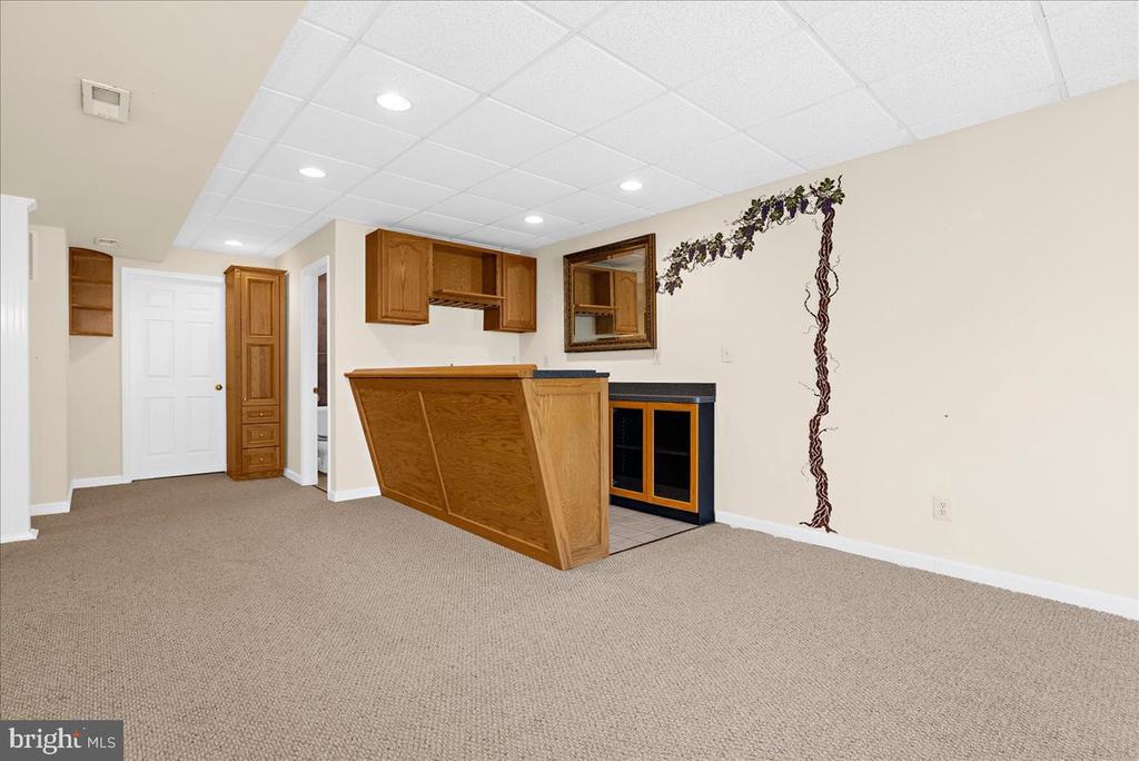854 Kings Retreat Dr