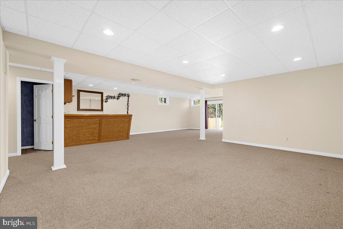 854 Kings Retreat Dr