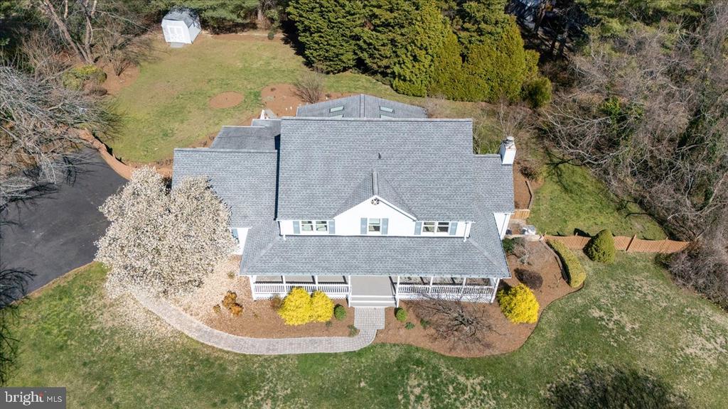854 Kings Retreat Dr