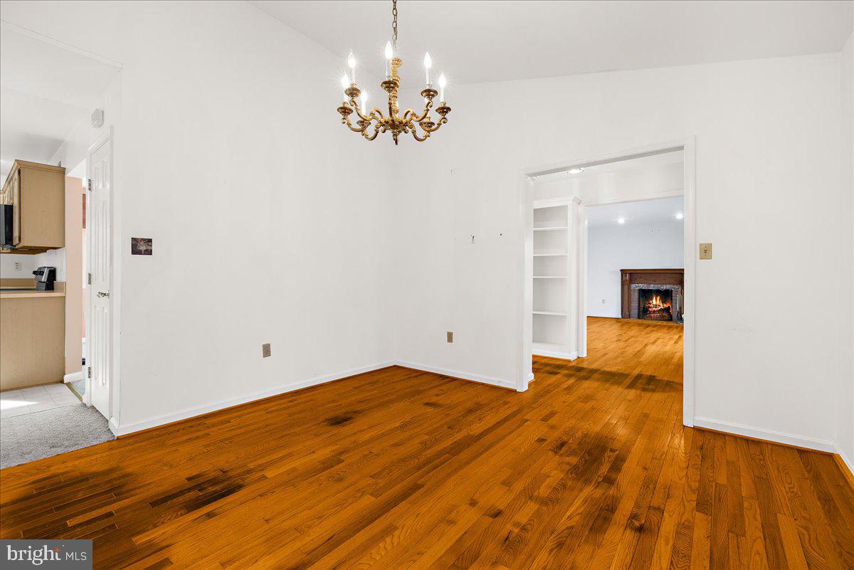 5789 Greenock Rd