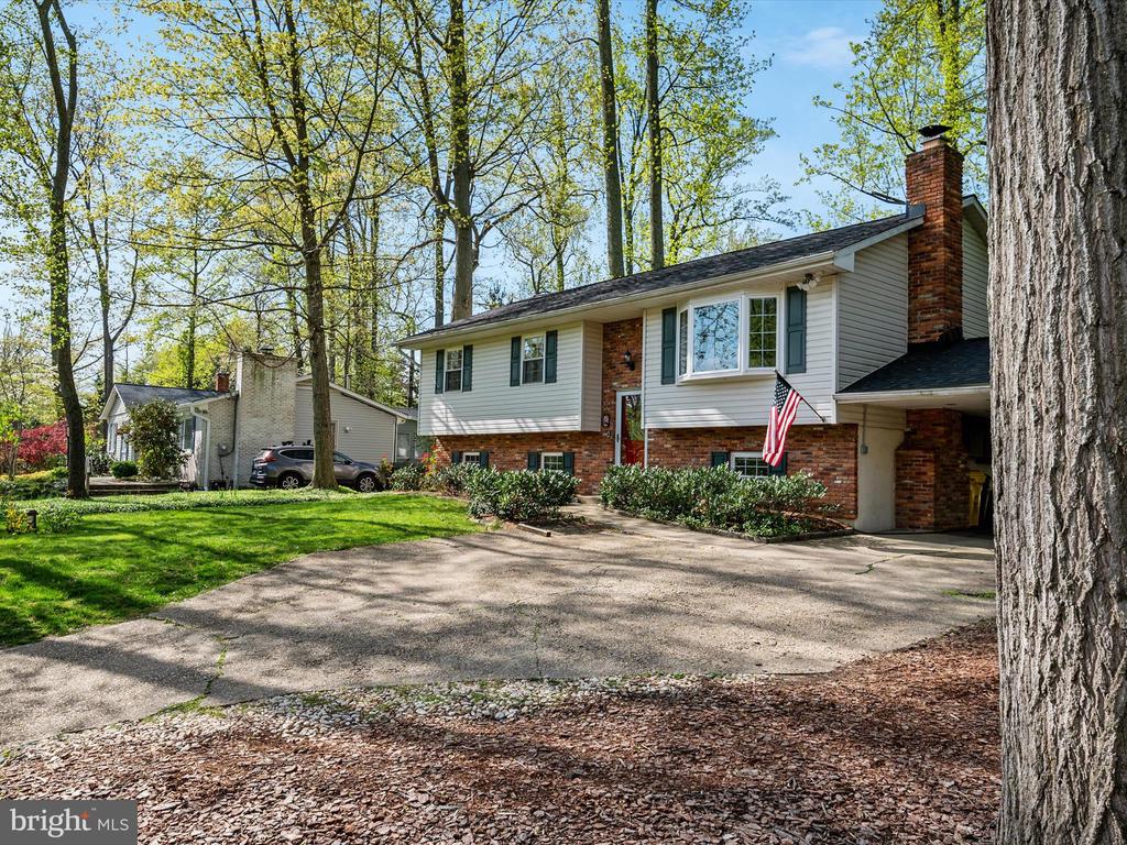 1013 Old Bay Ridge Rd