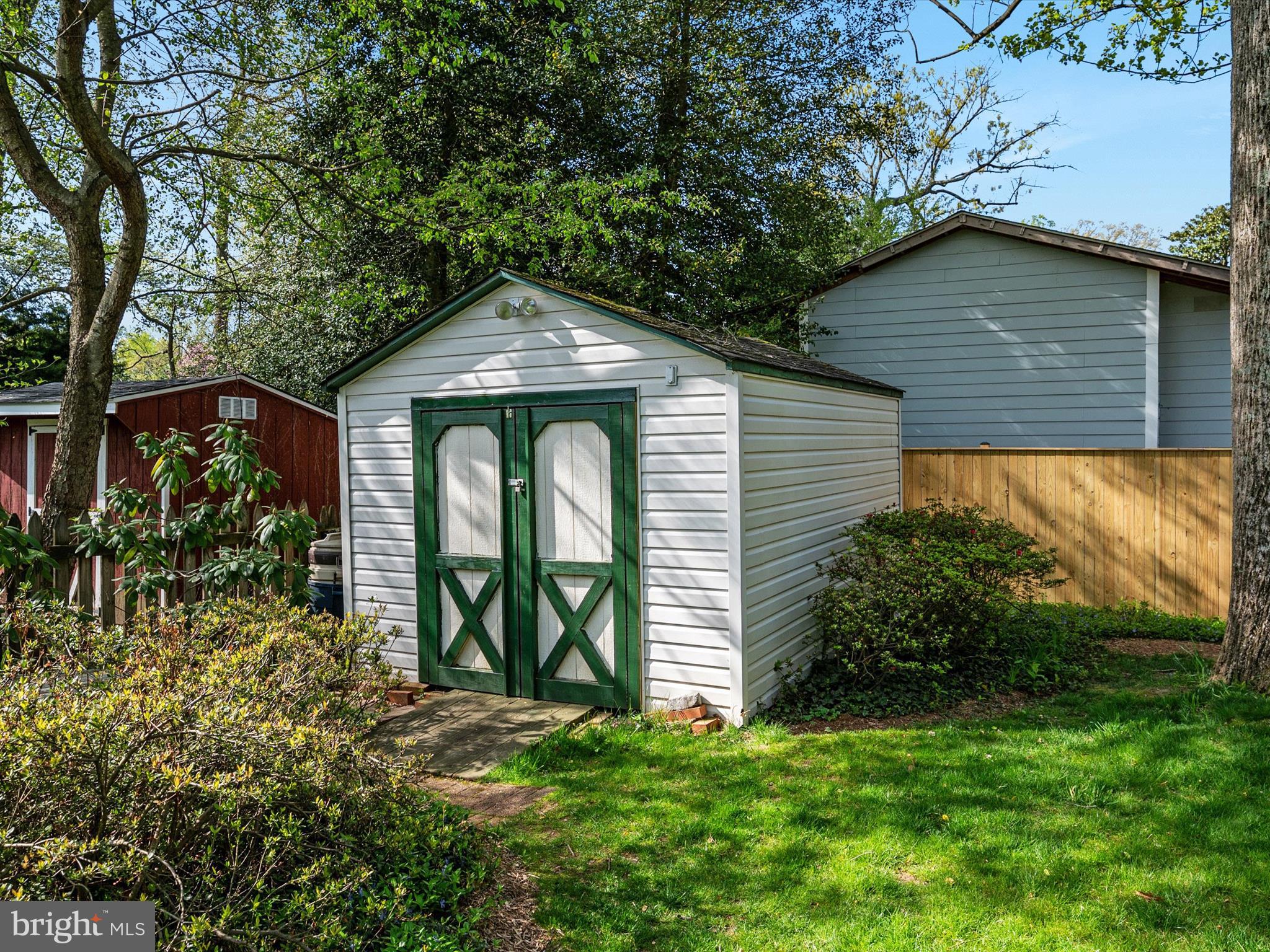 1013 Old Bay Ridge Rd