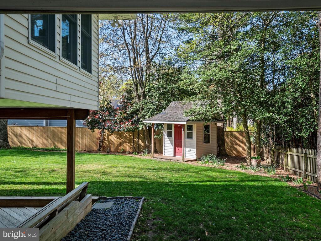 1013 Old Bay Ridge Rd