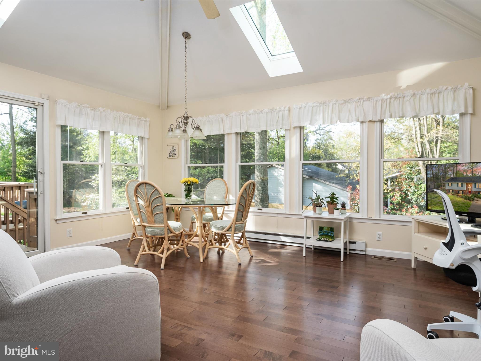 1013 Old Bay Ridge Rd