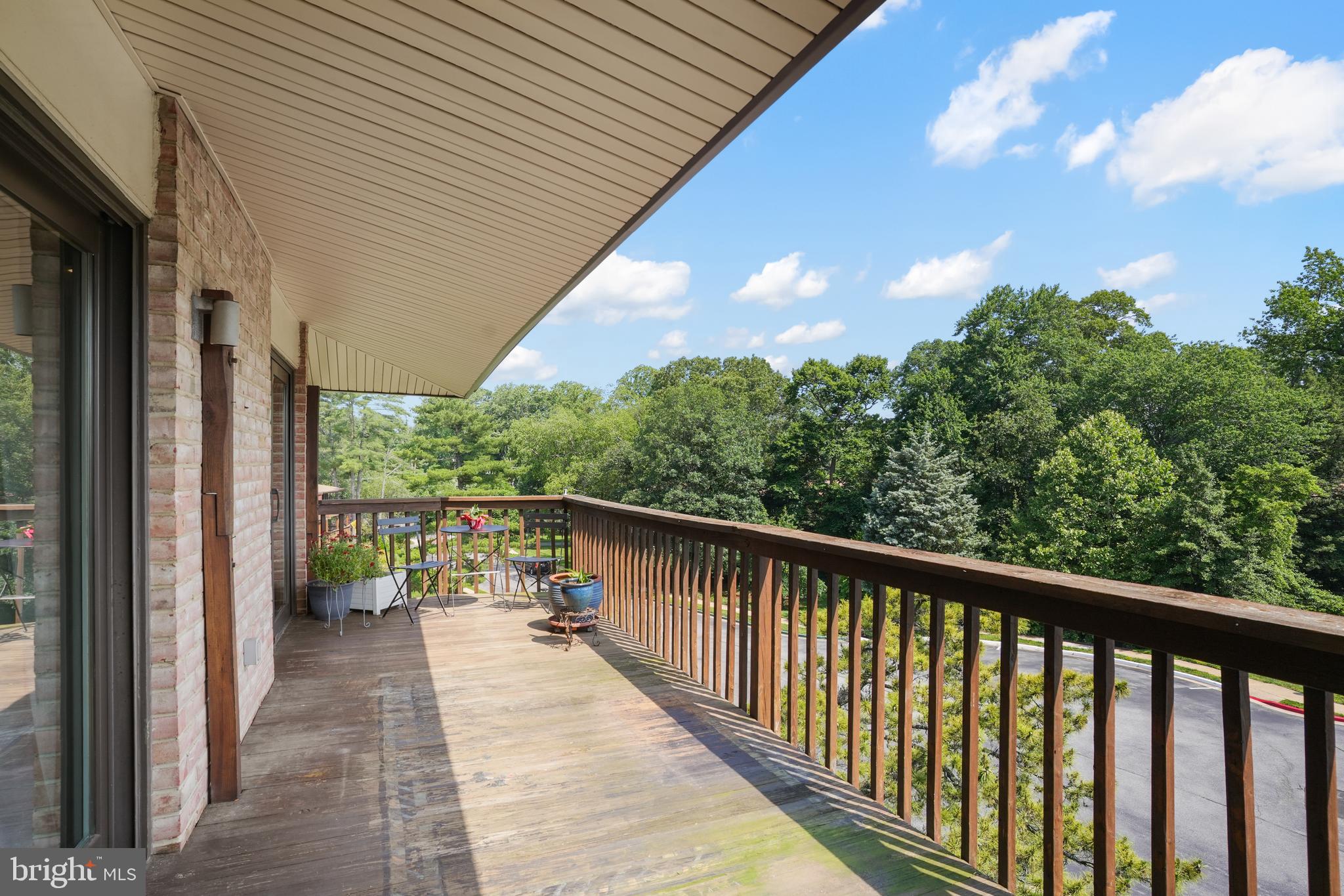 769 FAIRVIEW AVENUE E 769 E